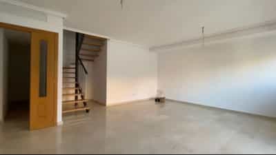 Property #AD 373