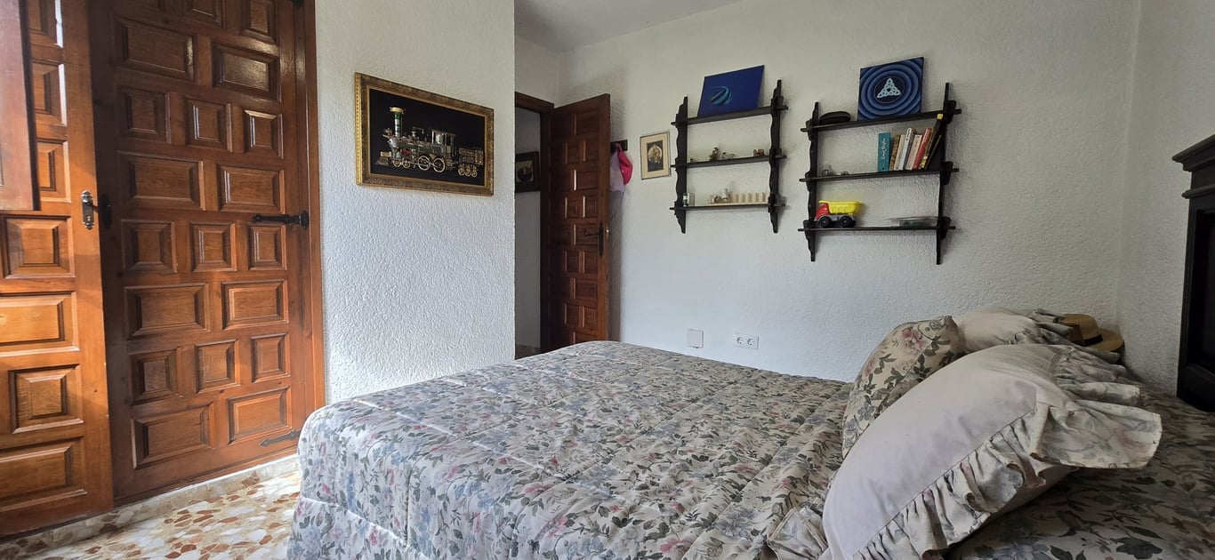 Property #RH20322 - 16