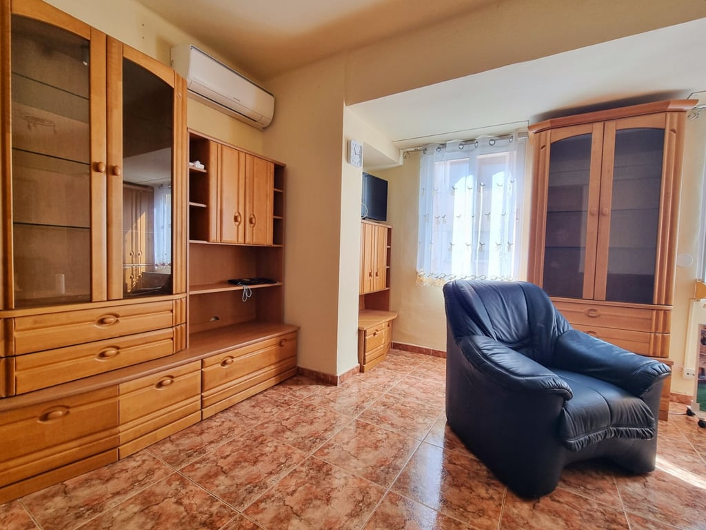 Pis atractiu de 2 habitacions en una ubicació central de Gandia - 11