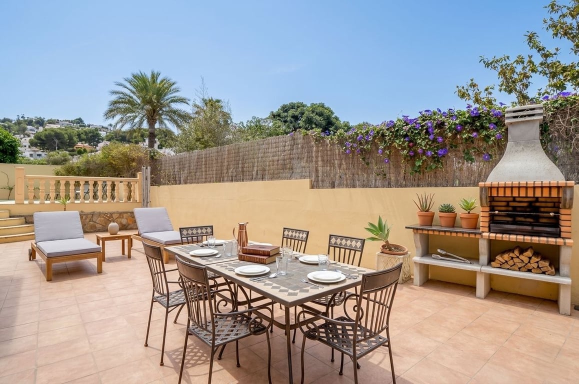 Magnífica Vila Tradicional amb Connexions Modernes a El Tosalet – Cap Martí Preu: 780.000 € - 12