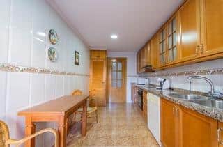 Appartement met 4 slaapkamers in Torrevieja — foto 11