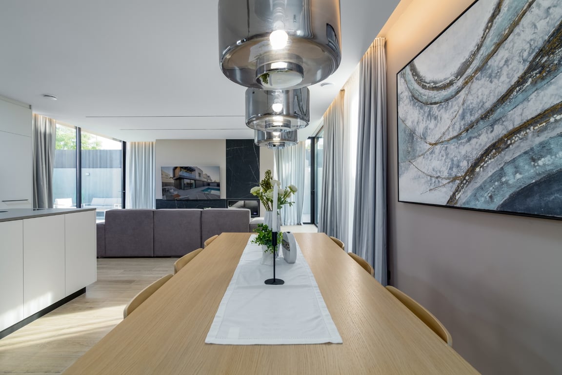 Property #RH20317 - 20