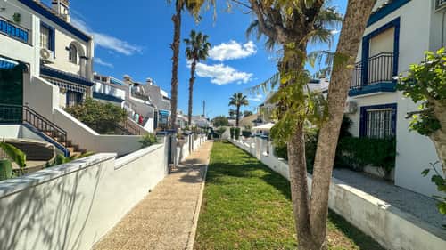 Rijwoning met 2 slaapkamers in Orihuela Costa — foto 39