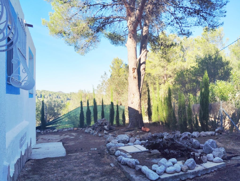 Casa de camp reformada a Parcent: tranquil·litat, parcel·la tancada, natura i confort en un entorn privilegiat. - 22