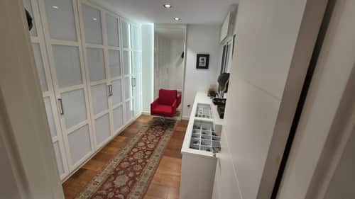 Luxueus gerenoveerd appartement met 4 slaapkamers en garage in het centrum van Torrevieja — foto 19