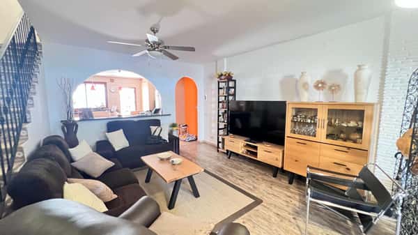 Rijwoning met 3 slaapkamers in Torrevieja