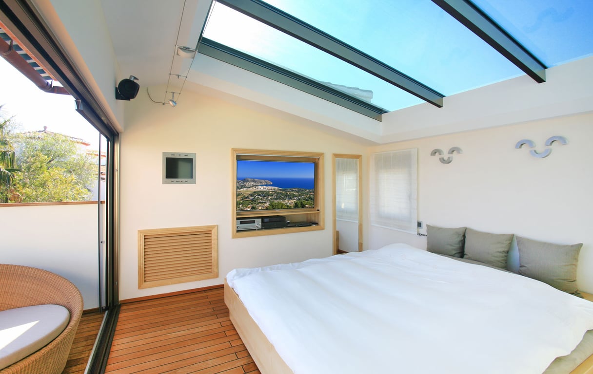 4-bed Villa in Moraira photo 19
