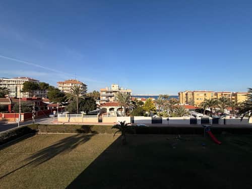 Gerenoveerd eerstelijns appartement met zeezicht in Torrevieja — foto 28