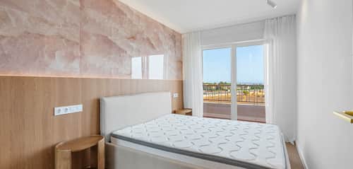 Volledig gerenoveerd penthouse met zeezicht in Punta Prima — foto 19