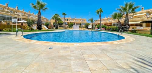 Rijwoning met 4 slaapkamers in Orihuela Costa — foto 5