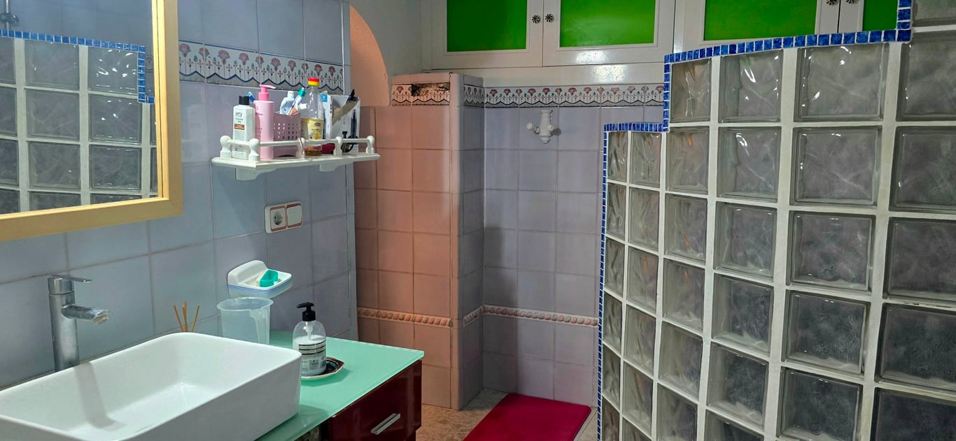 Property #RH21330 - 34