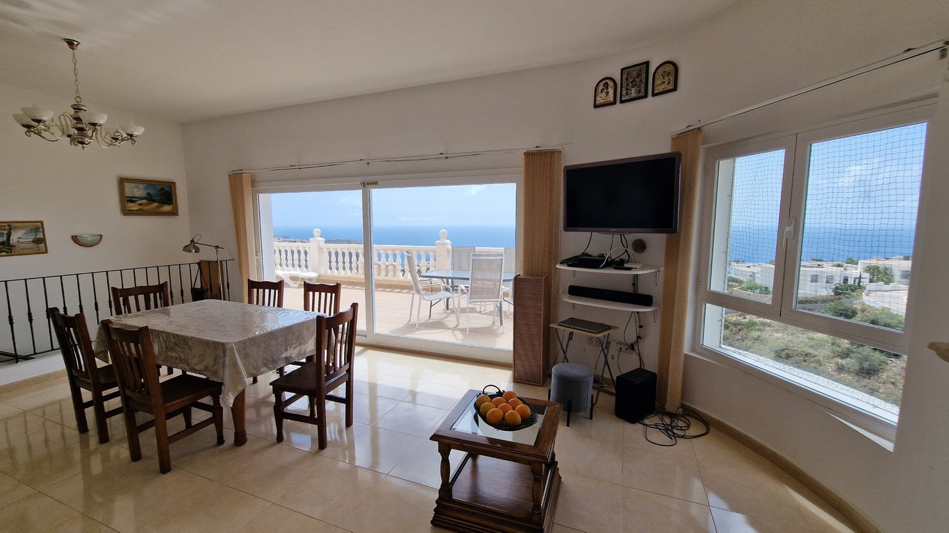 5-bed Villa in Benitachell photo 14