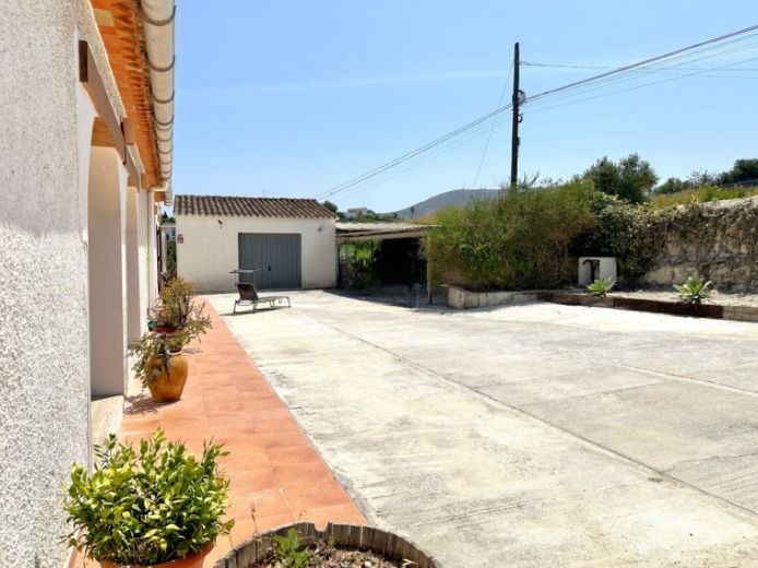 3-bed Villa in Teulada photo 25