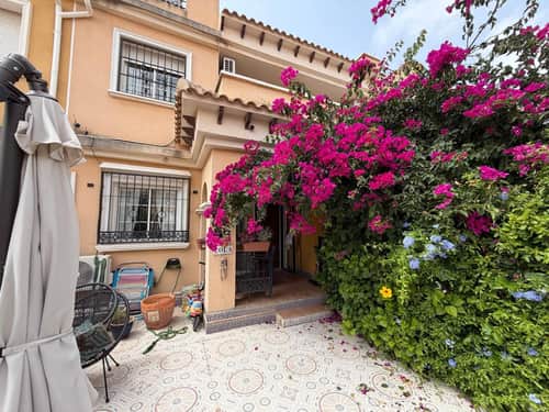 Bungalow met 3 slaapkamers op 900 meter van het strand in Torrevieja — foto 2