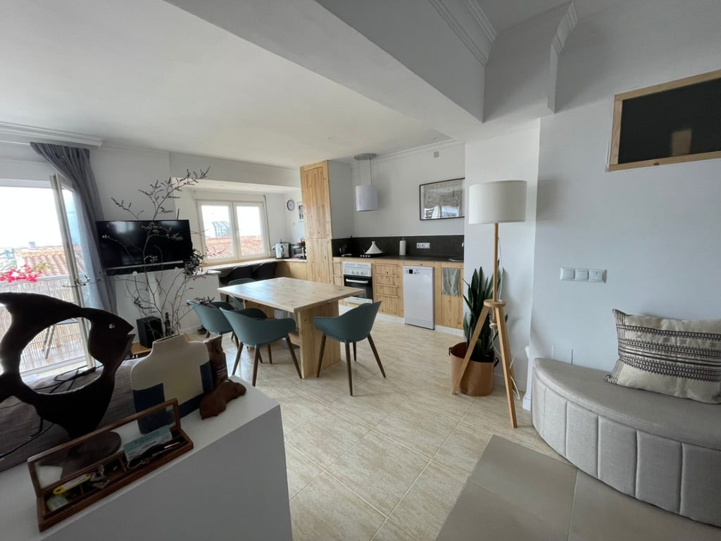 Property #RH21130 - 21