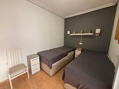 Ruim penthouse-appartement met lift in het hart van Torrevieja — foto 26