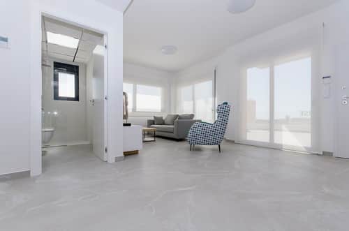 Nieuwbouwbungalow met 3 slaapkamers en privétuin in San Miguel de Salinas — foto 13