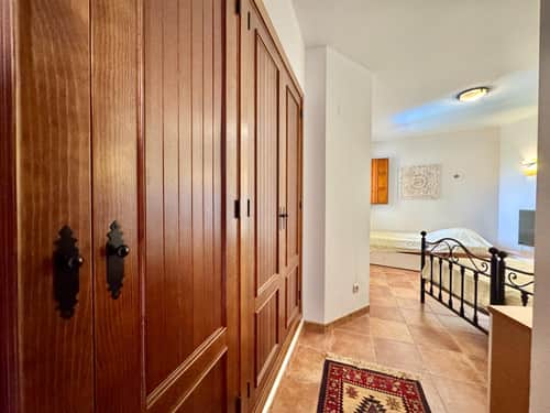 Ruim appartement met 2 slaapkamers, overdekt terras en zwembad in Punta Prima, Torrevieja — foto 8