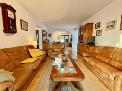 Property #TSR2240C - Image 5