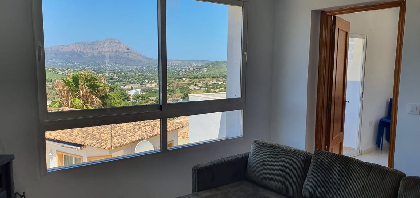 3-bed Villa in Benitachell / El Poble Nou de Benitatxell photo 4