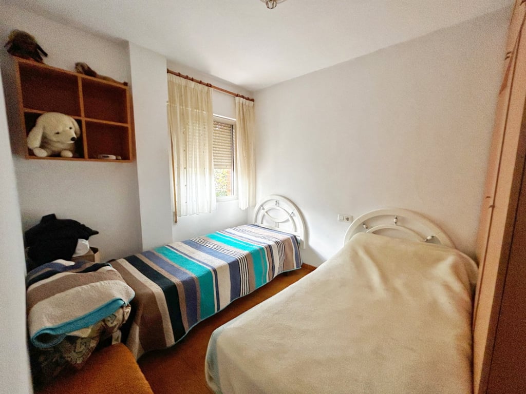 Piso económico en Benissa pueblo, amplio, luminoso y a 5 minutos del centro - 7