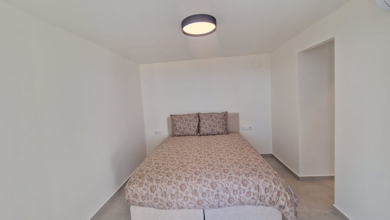 VILLA DE LUXE ÚLTIMA: RETIR DE 6 DORMITORIS, CUMBRE DEL SOL | VISTES PANORÀMIQUES AL MAR IMPRESSIONANTS | LLAVORS I SOSTENIBLE - 51