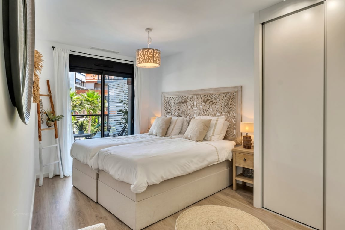 Moderno y elegante apartamento orientado al Sur con piscina, en Jávea - 16