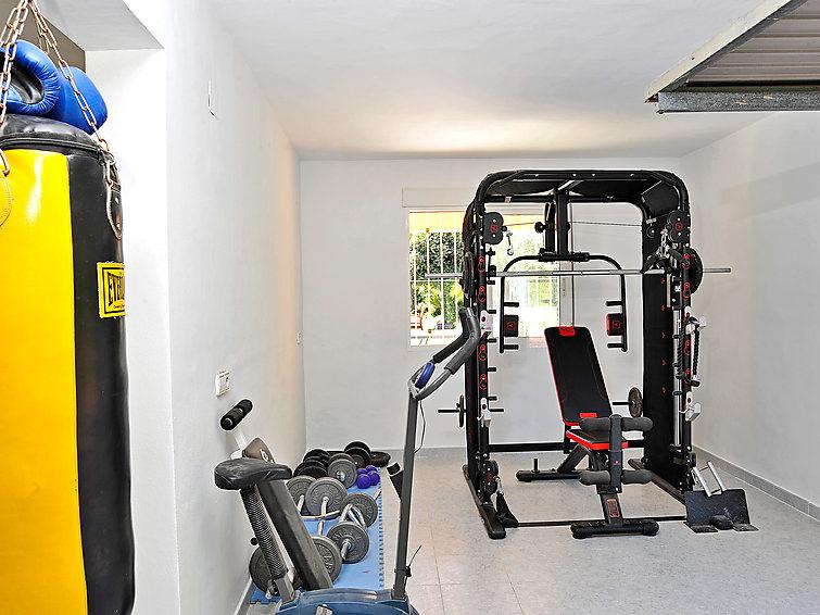 Amplia Villa Mediterránea con Potencial de Renovación Excepcional – Javea Golf - 8