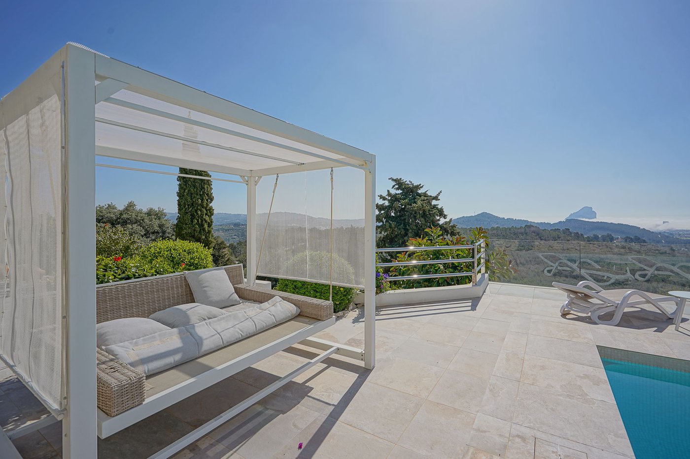 Modern finca with panoramic mountain and sea views in Benissa