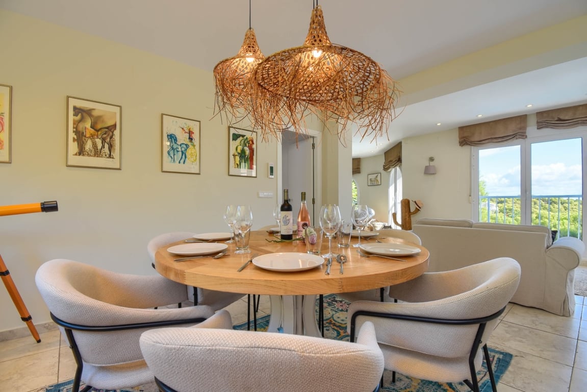 4-bed Villa in Jávea photo 11