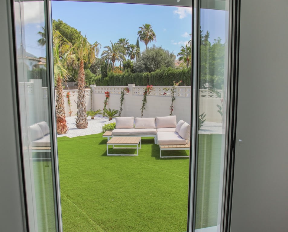 Apartamento a la venta en Denia, complejo con piscina y parking - 13