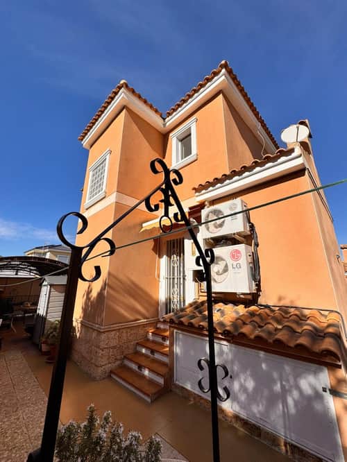 Villa met 4 slaapkamers in Cox — foto 14