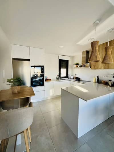 Property #TSR2435C - Image 5