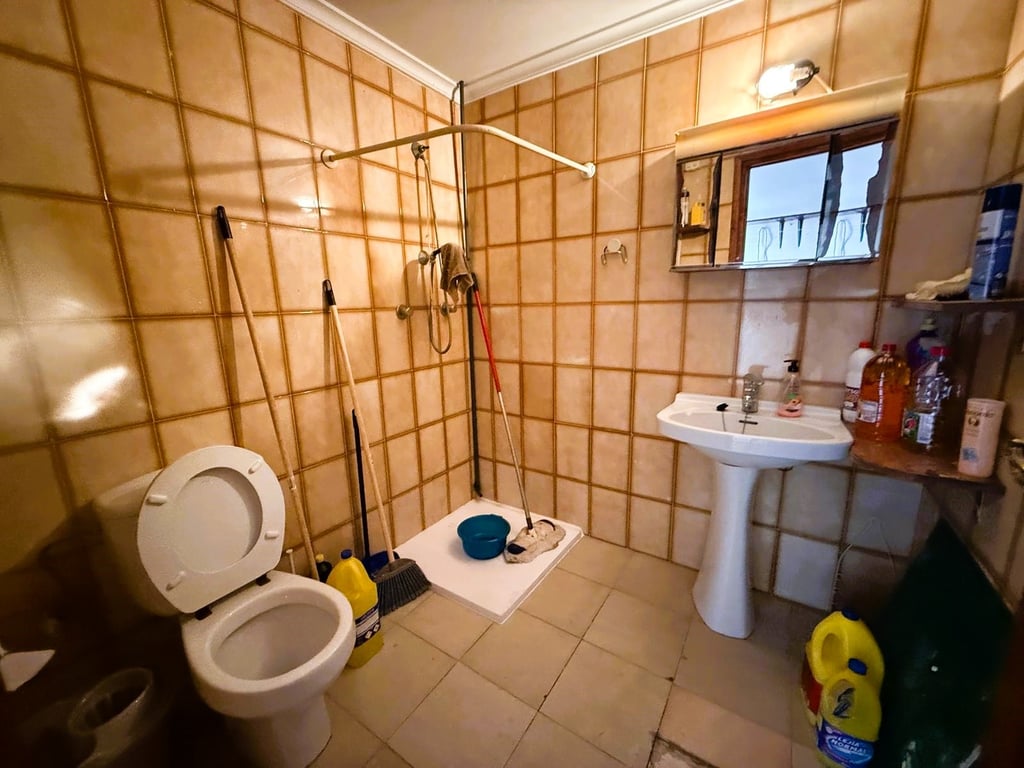 Property #RH20295 - 27