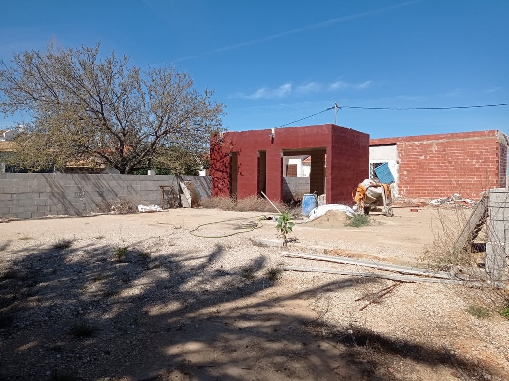 Chalet en venta en primera linea de playa de Denia - 4