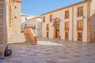 Property R4690255