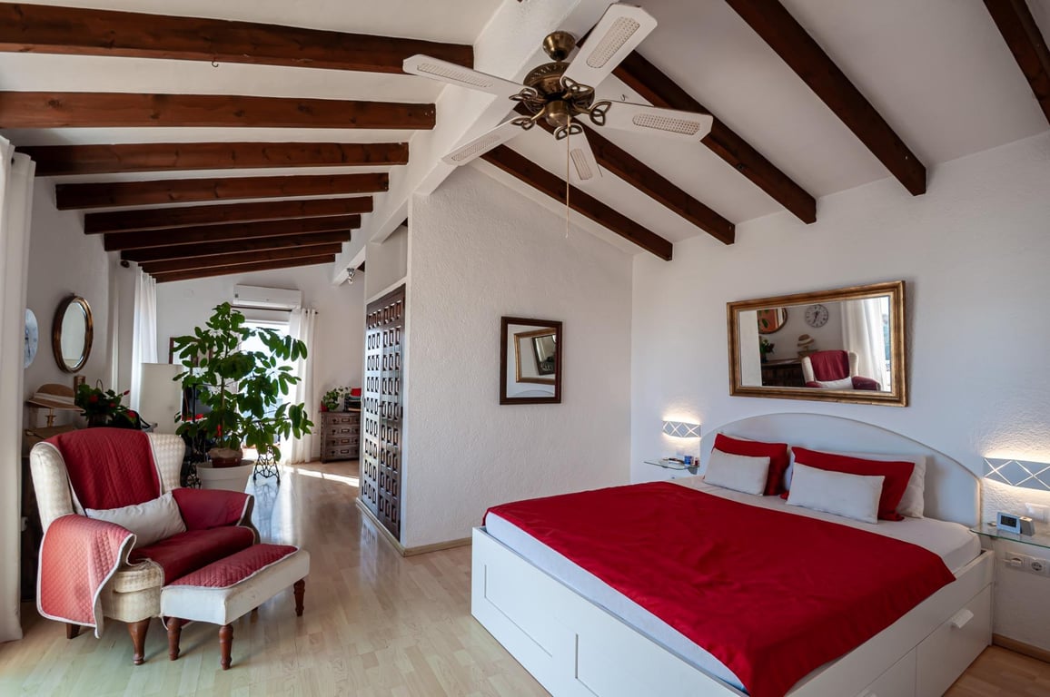 Property #RH20578 - 20