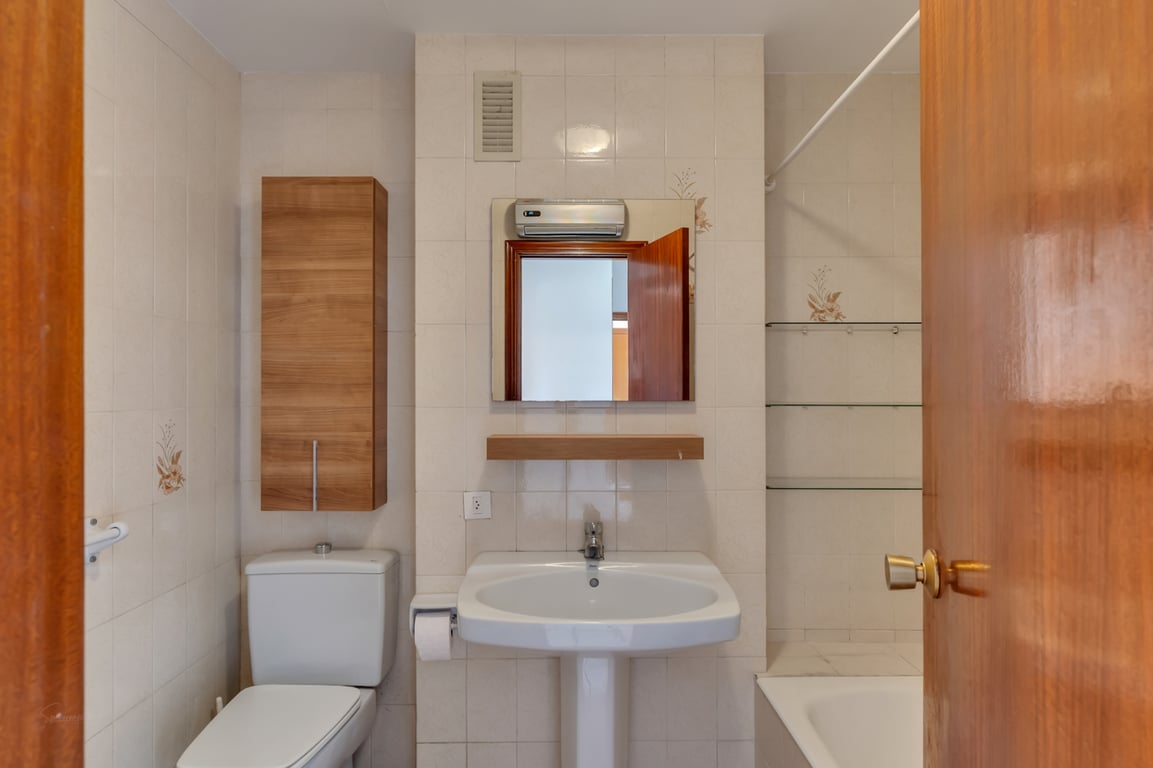 Apartamento con piscina ubicado a 100 metros de la playa - 12