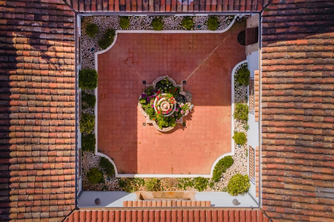 Gran Villa con casa de invitados en Jávea y parcela 5.835m2 - 4