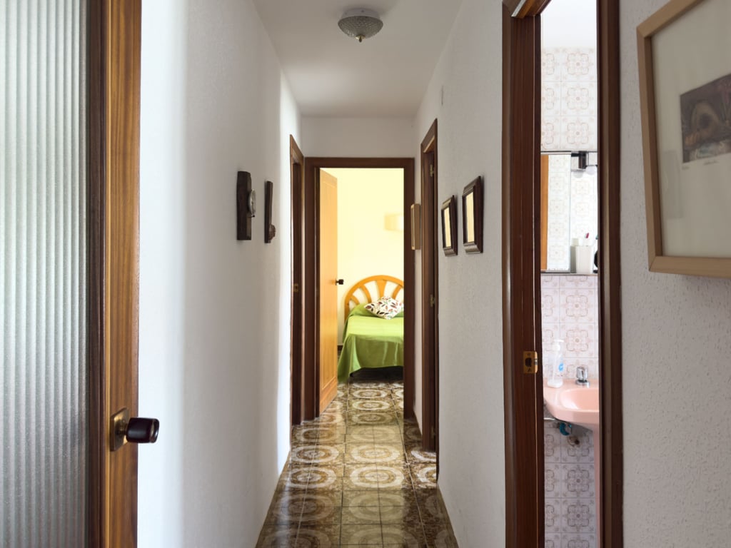 Apartamento en venta de 3 habitaciones con piscina en Denia - 17