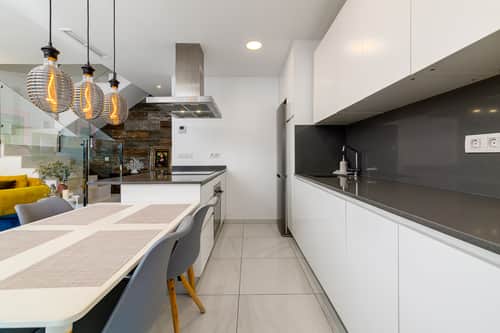 Rijwoning met 3 slaapkamers in Villamartín — foto 11