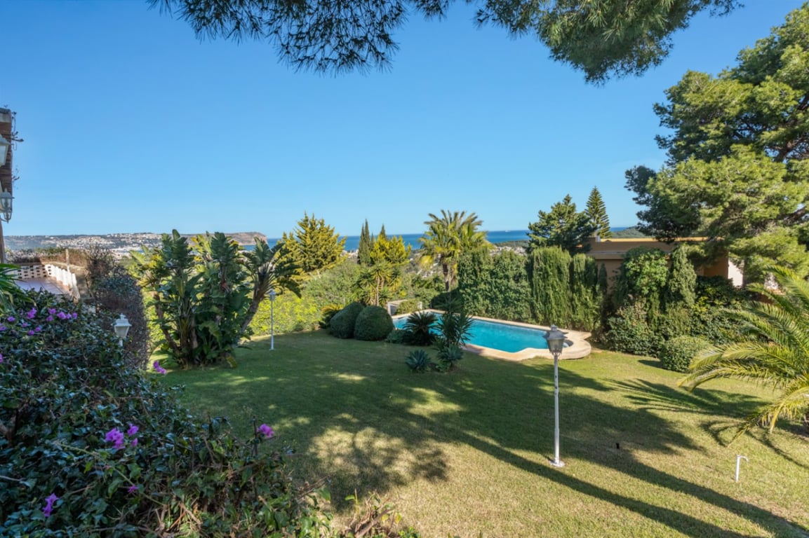 Impresionante villa con vistas increibles al mar en la urbanizacion el Tosalet - 48