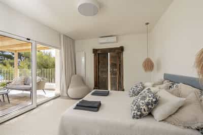 Property R4410187