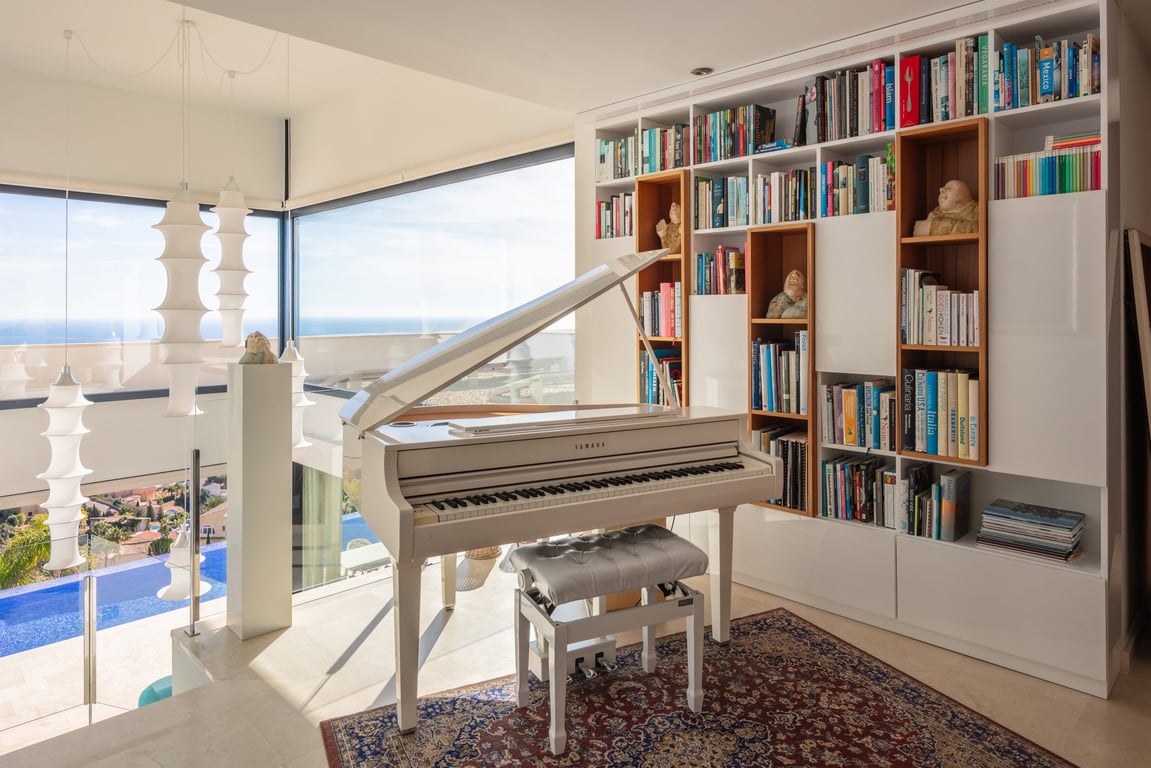 Property #RH20773 - 26