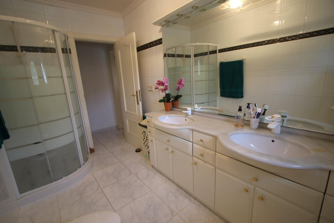 Property #RH20600 - 35