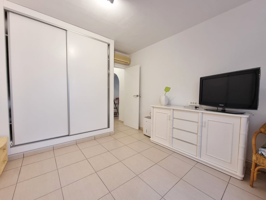 Villa de 4 habitacions amb vistes al mar i a la vall a Monte Pego - 4