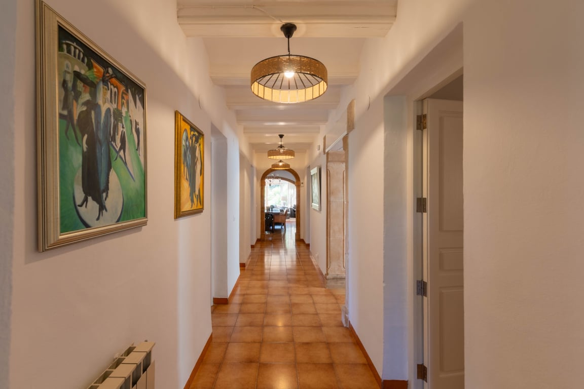 Elegant xalet a la prestigiosa urbanització La Lluca, Jávea - 4