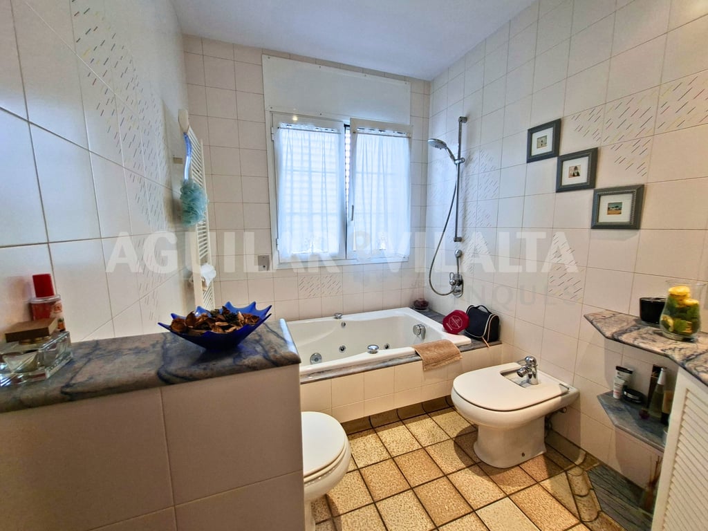 Exclusiva vivienda en Can Duran - 46
