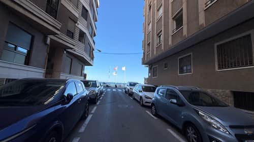 Ruim eerstelijns appartement aan zee in Torrevieja — foto 33