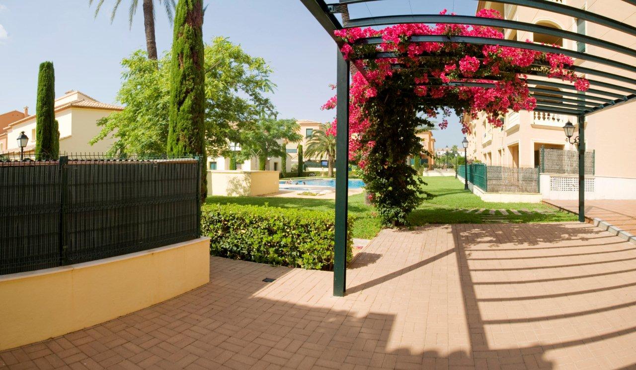 Àtic duplex orientat al sud al Port per lloguer d'hivern - 37